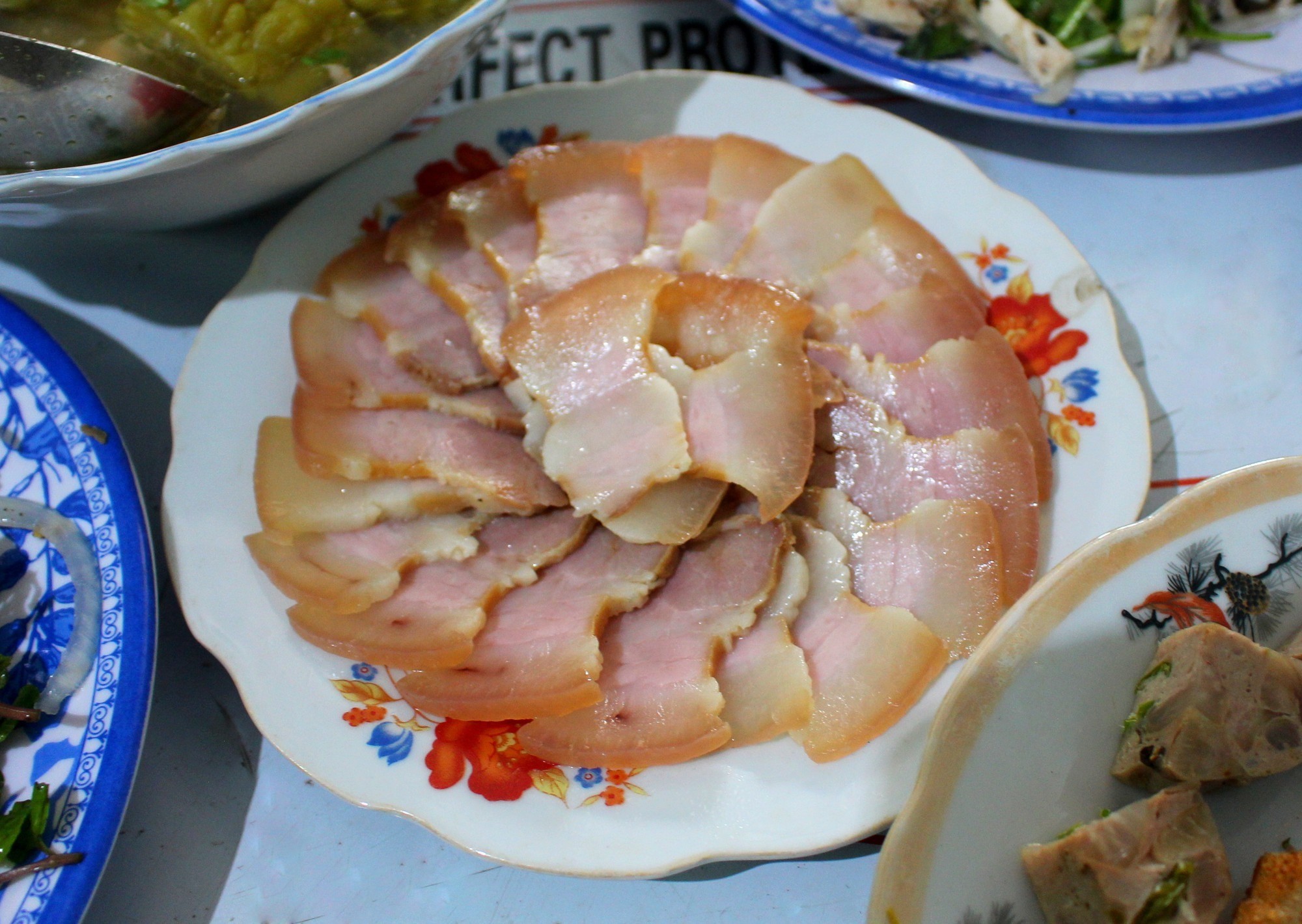 Tết Giáp Thìn 2024: Cách làm thịt ngâm mắm, 5 phút có ngay món đãi khách ngon 'hết nước chấm' - Ảnh 2