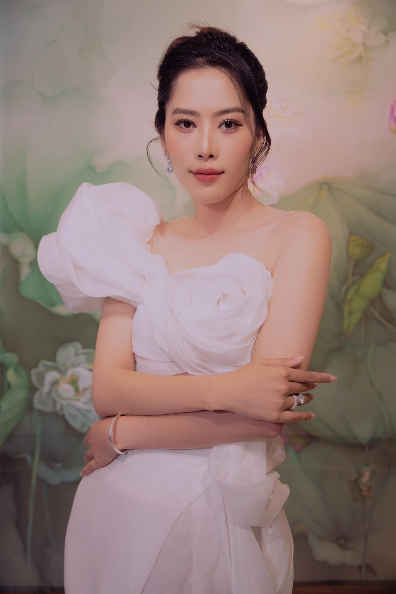 Nam Em đang có cuộc sống hạnh phúc bên bạn trai sắp cưới Nam Em đang có cuộc sống hạnh phúc bên bạn trai sắp cưới