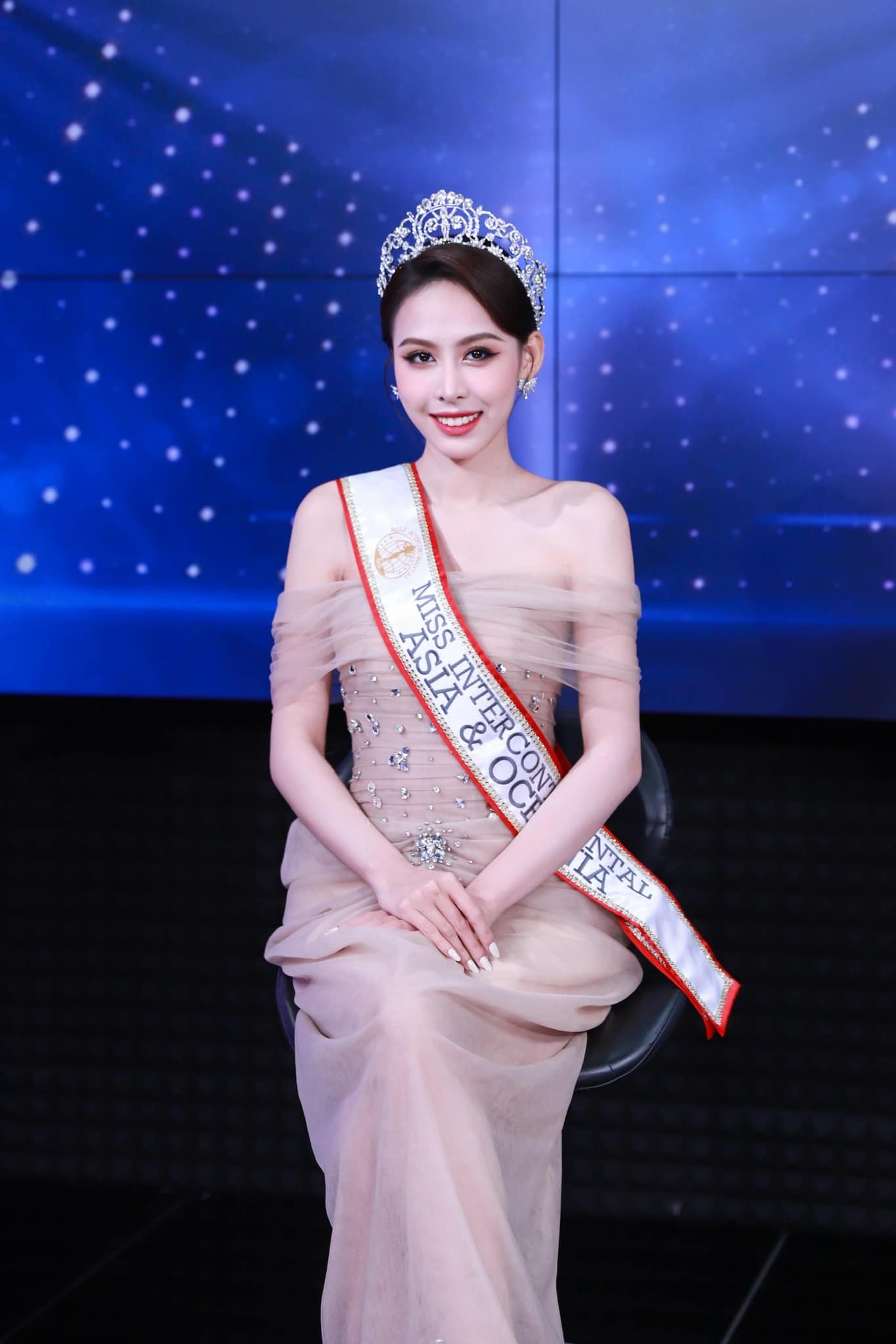 Danh hiệu Á hậu 2 Miss Intercontinental 2023 giúp cô trở thành niềm tự hào của cộng đồng người hâm mộ sắc đẹp Việt Danh hiệu Á hậu 2 Miss Intercontinental 2023 giúp cô trở thành niềm tự hào của cộng đồng người hâm mộ sắc đẹp Việt