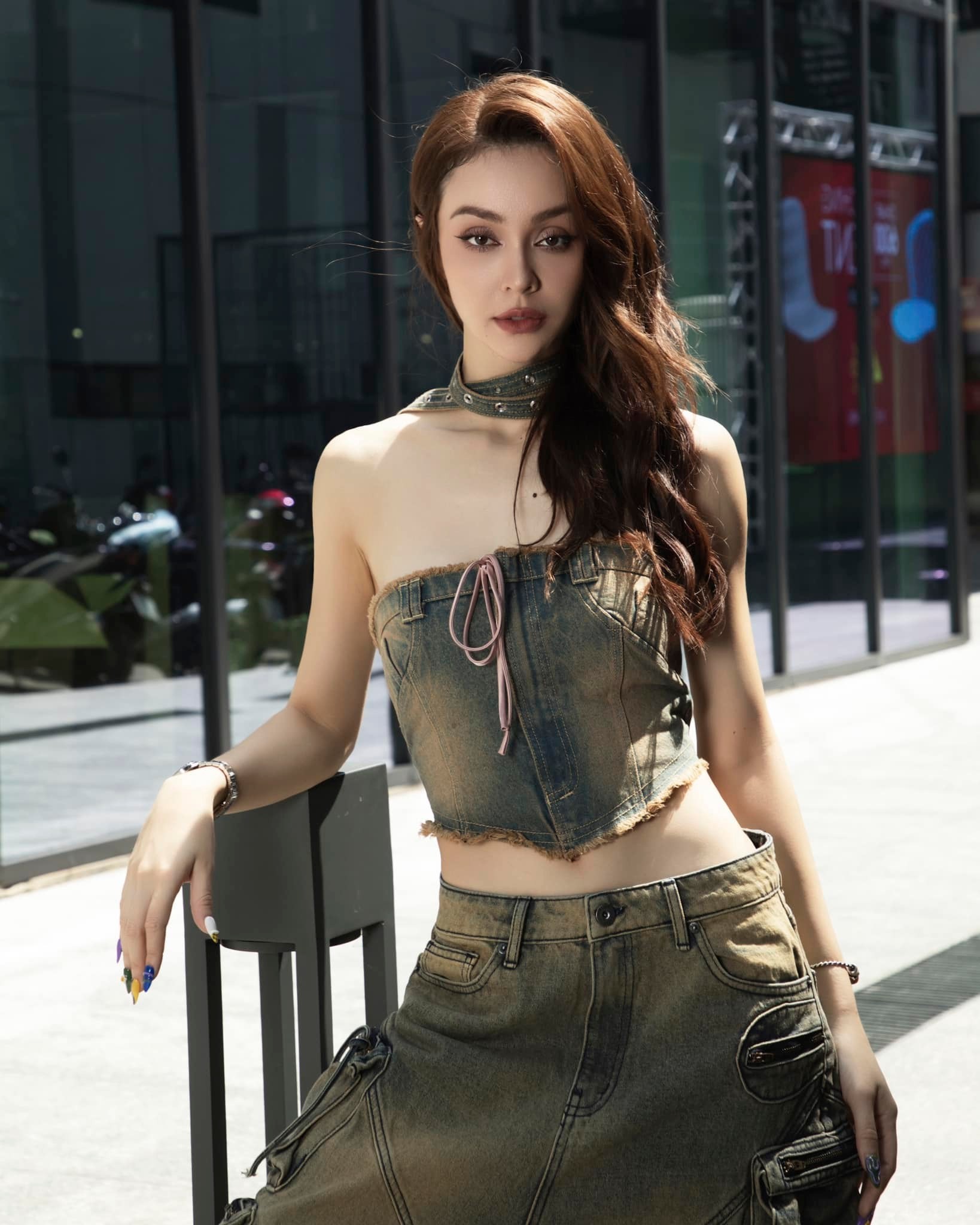 Nhiều Chị đẹp nhận xét, MLee có nguồn năng lượng của một người lãnh đạo