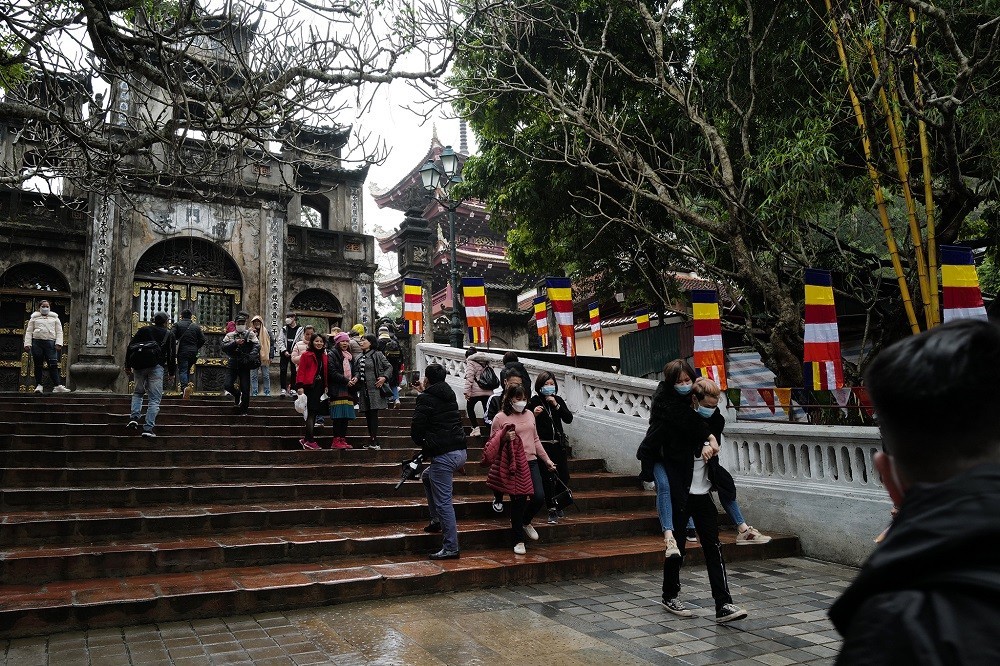 Xem ngày giờ hướng xuất hành cho người sinh năm 2000 Canh Thìn năm Giáp Thìn 2024 - Ảnh 1