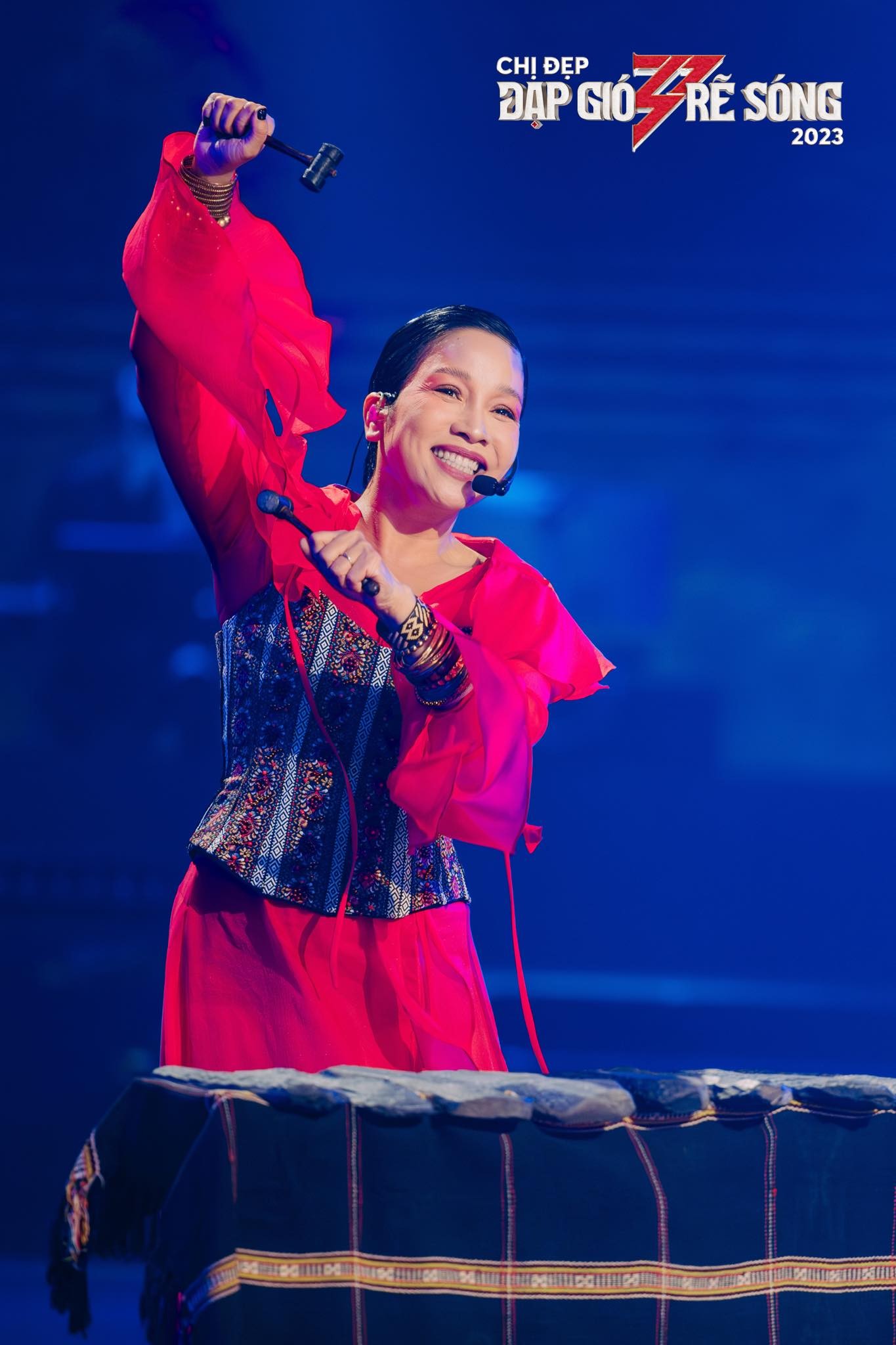 Mỹ Linh lựa chọn đàn đá