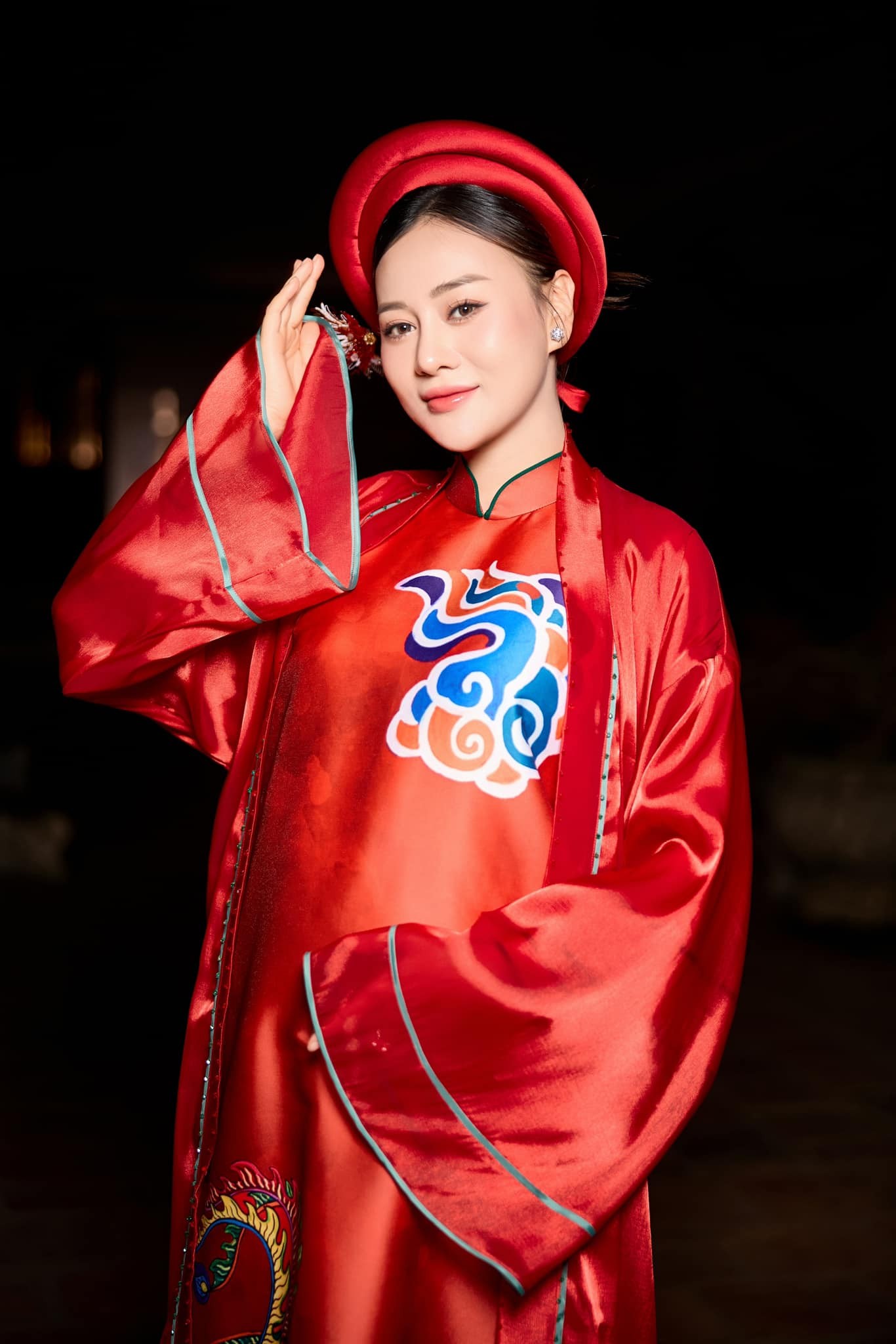 Phương Oanh được khen là mẹ bầu thông thái