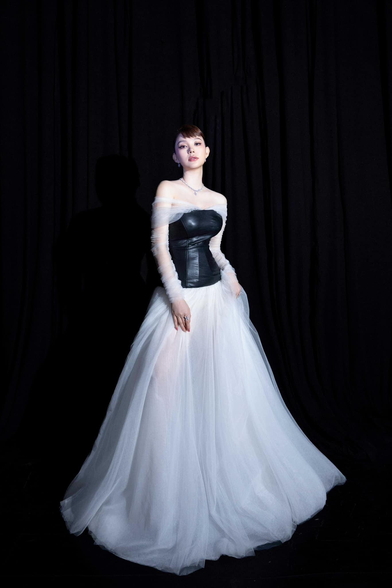 Hành trình về dáng của Minh Hằng khiến nhiều chị em trầm trồ