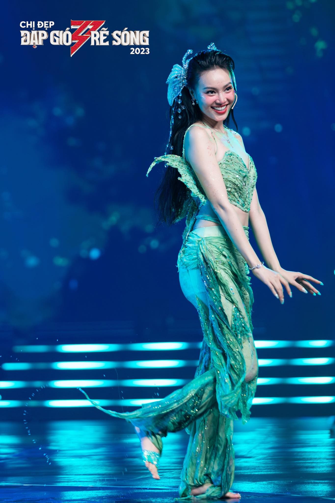 14 ứng cử viên quán quân của Chị Đẹp Đạp Gió Rẽ Sóng đều là những “chiến binh nghìn máu”