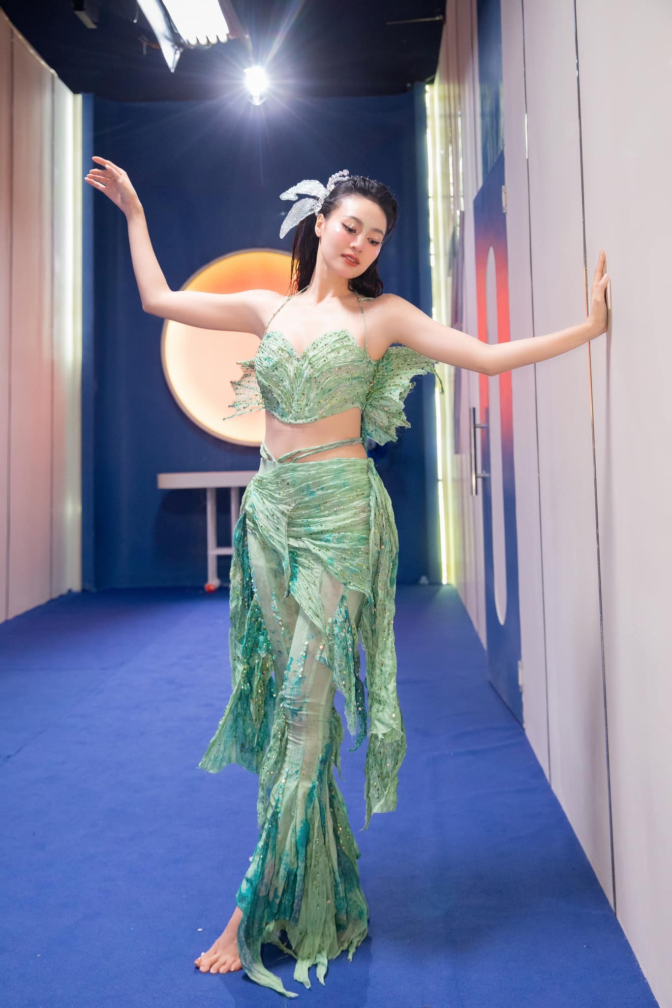 Lộ diện Chị đẹp được Diva Mỹ Linh đánh giá 'đại minh tinh', hóa ra sốt sình sịch ngay từ đầu, liệu có debut? - Ảnh 2