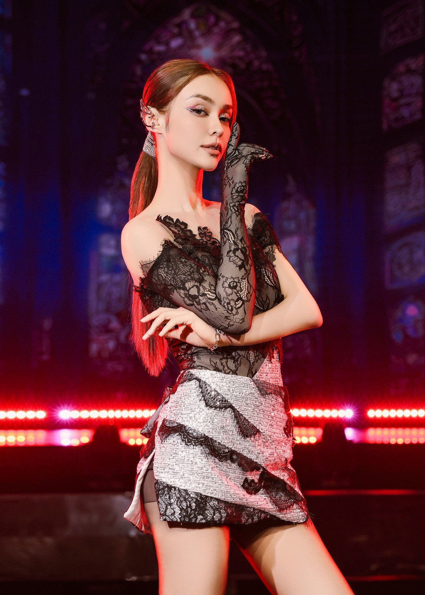 MLee tích cực vượt qua những sóng gió