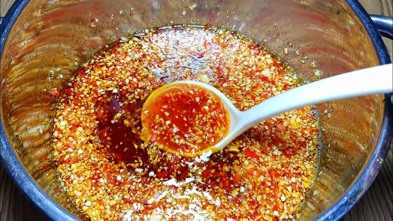Tết 2024: Cách pha nước chấm sệt 'cân' mọi món ngon, làm sốt trộn nộm đỉnh miễn bàn - Ảnh 2