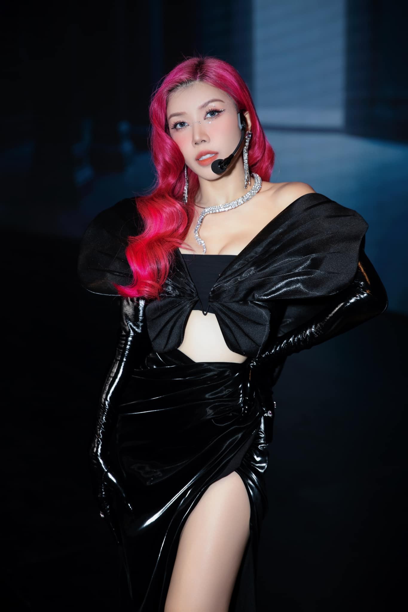 Trang Pháp đang được đánh giá là ứng viên sáng giá cho vị trí cao nhất cuộc đua