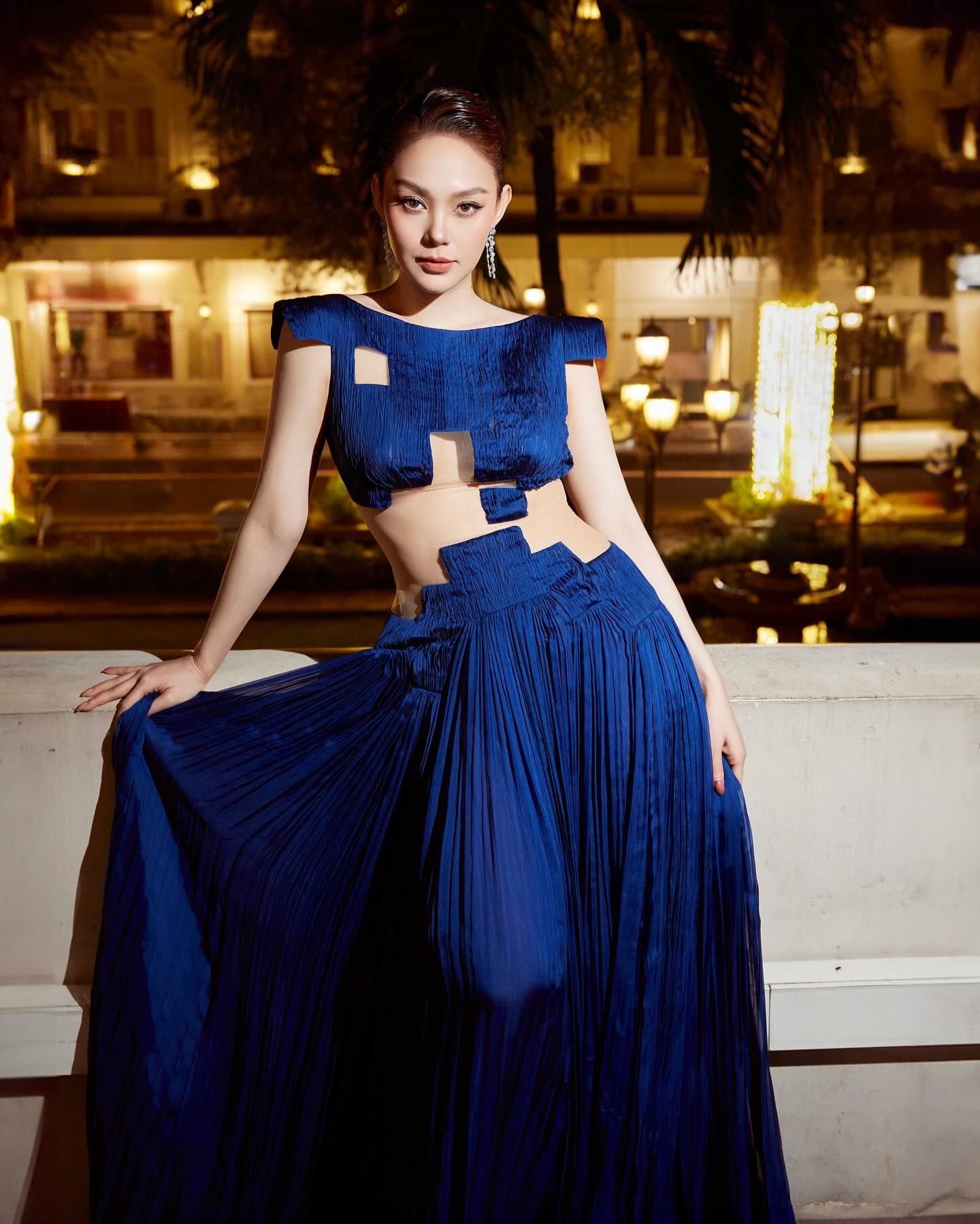 Minh Hằng tái xuất hậu sinh con. Gần đây nhất, cô gây sốt bởi sắc vóc gọn gàng, về dáng nhanh