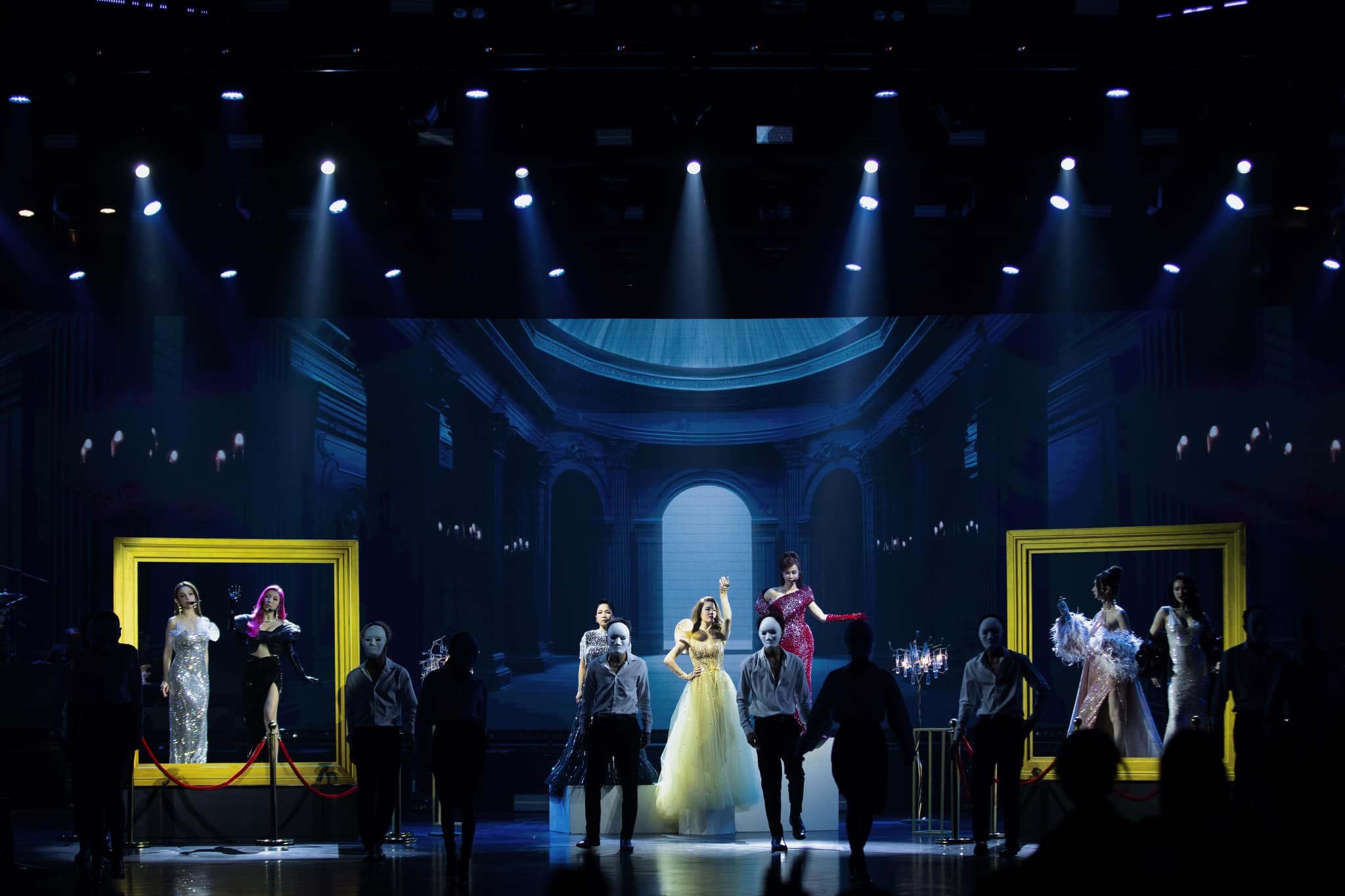 Tiết mục mashup Diễm Xưa - Đại Minh Tinh mang đến nhiều cung bậc cảm xúc cho khán giả