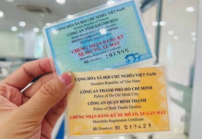 Vì sao cách vay tiền bằng cà vẹt xe máy vẫn “sống khỏe”? - Ảnh 1 Vì sao cách vay tiền bằng cà vẹt xe máy vẫn “sống khỏe”? - Ảnh 1