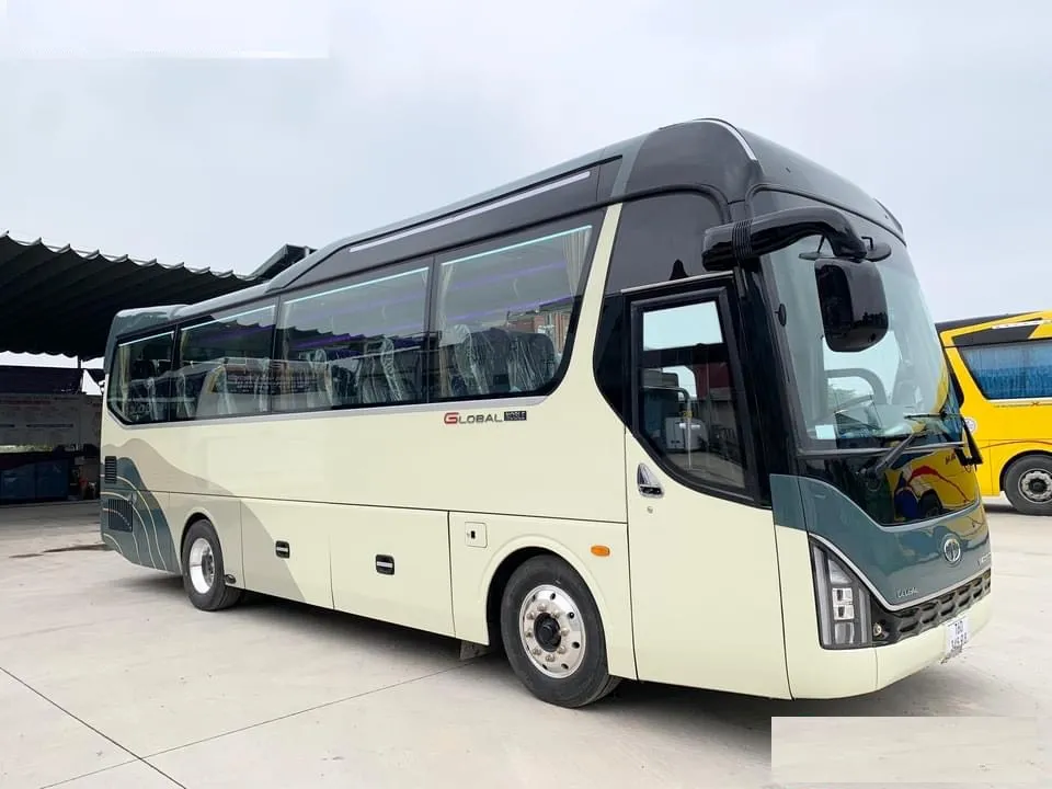 Cho Thuê Xe 29 Chỗ Tại Hà Nội – Giải Pháp Di Chuyển Hiệu Quả Cho Doanh Nghiệp - Ảnh 1 Cho Thuê Xe 29 Chỗ Tại Hà Nội – Giải Pháp Di Chuyển Hiệu Quả Cho Doanh Nghiệp - Ảnh 1