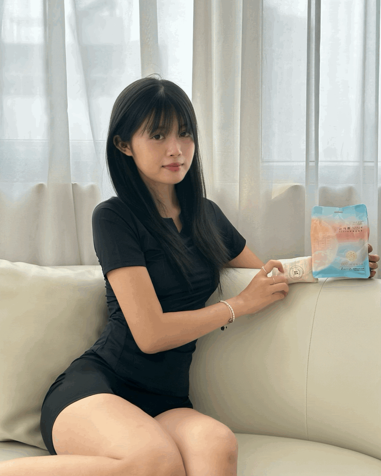 Tự tin vượt qua ngày đèn đỏ nắng nóng chỉ với món đồ này - Ảnh 5