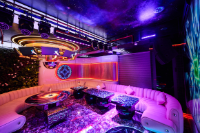 90’s House – Private Lounge cá nhân hóa đầu tiên tại Việt Nam dành cho giới thượng lưu - Ảnh 5 90’s House – Private Lounge cá nhân hóa đầu tiên tại Việt Nam dành cho giới thượng lưu - Ảnh 5