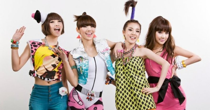 Ba thành viên CL, Park Bom và Minzy bị 'vạ lây' bởi Dara nhận được quá nhiều sự săn đón của nghệ sĩ nam