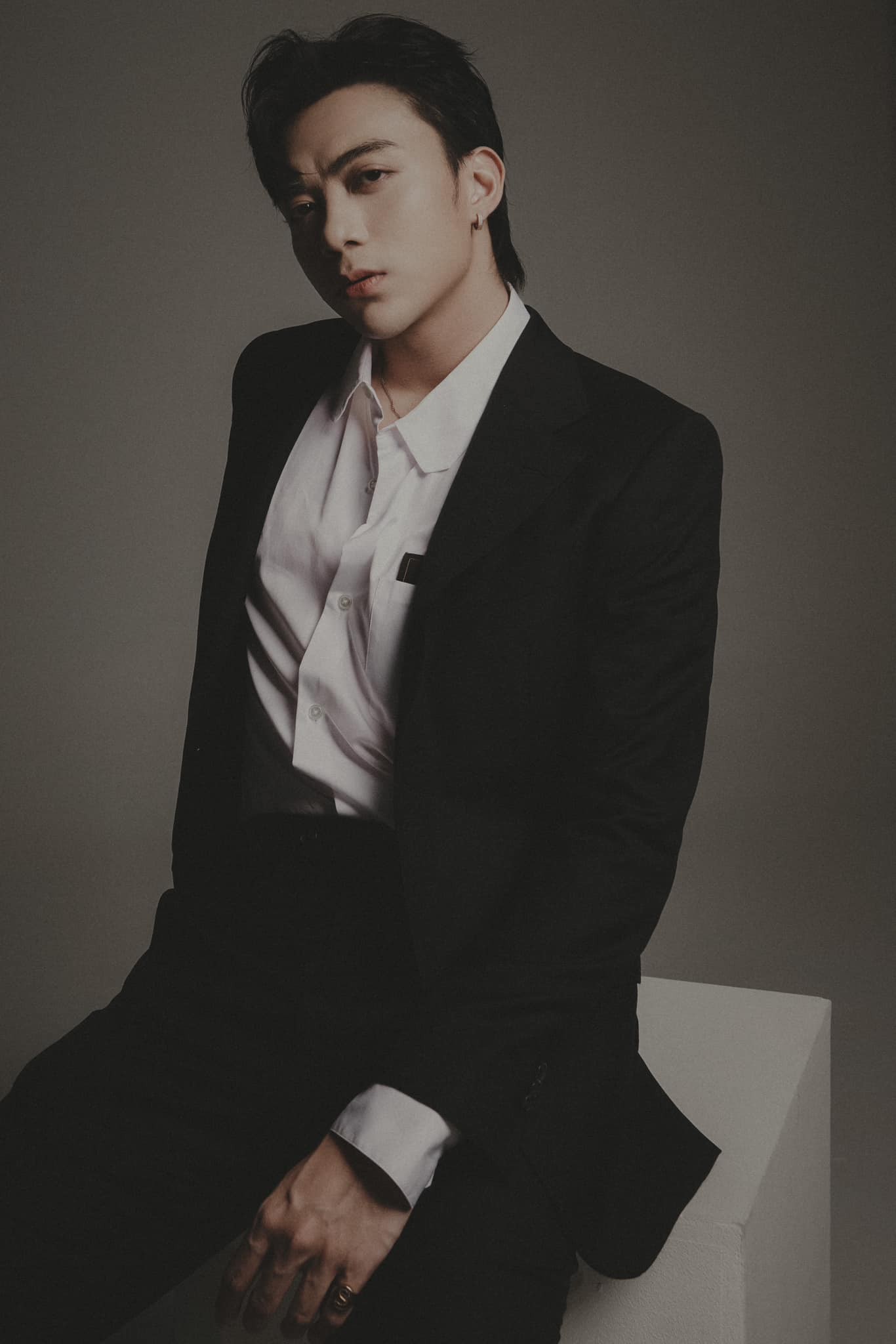 Nam ca sĩ tuyên bố sẵn sàng làm chú rể, chỉ thiếu cô dâu    