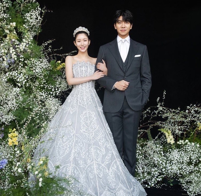Lee Seung Gi khen vợ hết lời sau khi kết hôn Lee Seung Gi khen vợ hết lời sau khi kết hôn