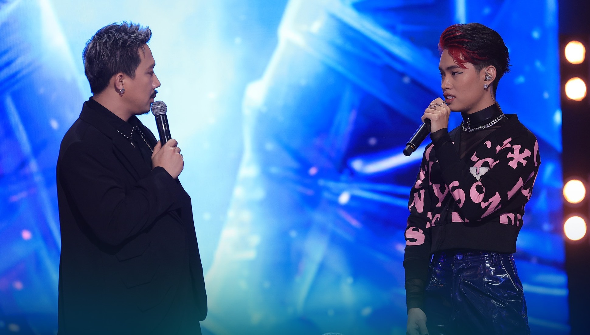 Trấn Thành khiến thí sinh LGBT và Karik 'sượng trân' vì câu hỏi gây tranh cãi trong Rap Việt mùa 3 - Ảnh 2