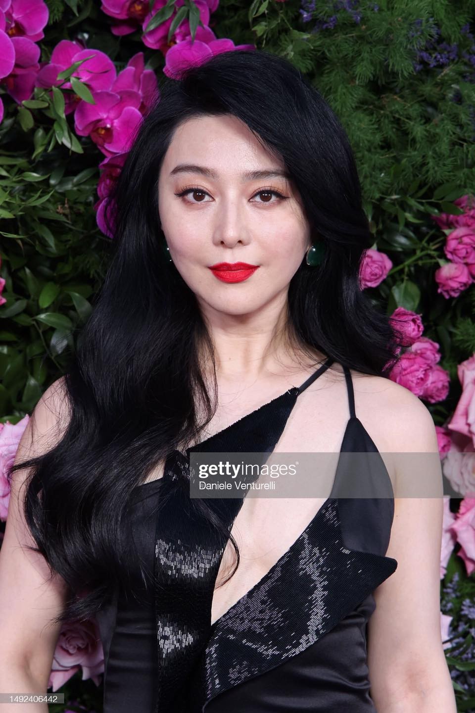 Phạm Băng Băng bị chê chỉnh ảnh quá đà, nhan sắc thật khiến nhiều người thất vọng - Ảnh 4