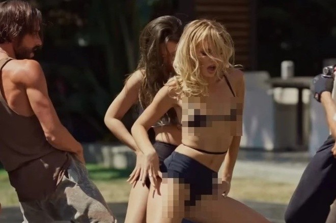 Jennie nhảy nhót phản cảm trong 'The Idol': Dân tình sốc nặng, không dám xem vì quá dung tục - Ảnh 4