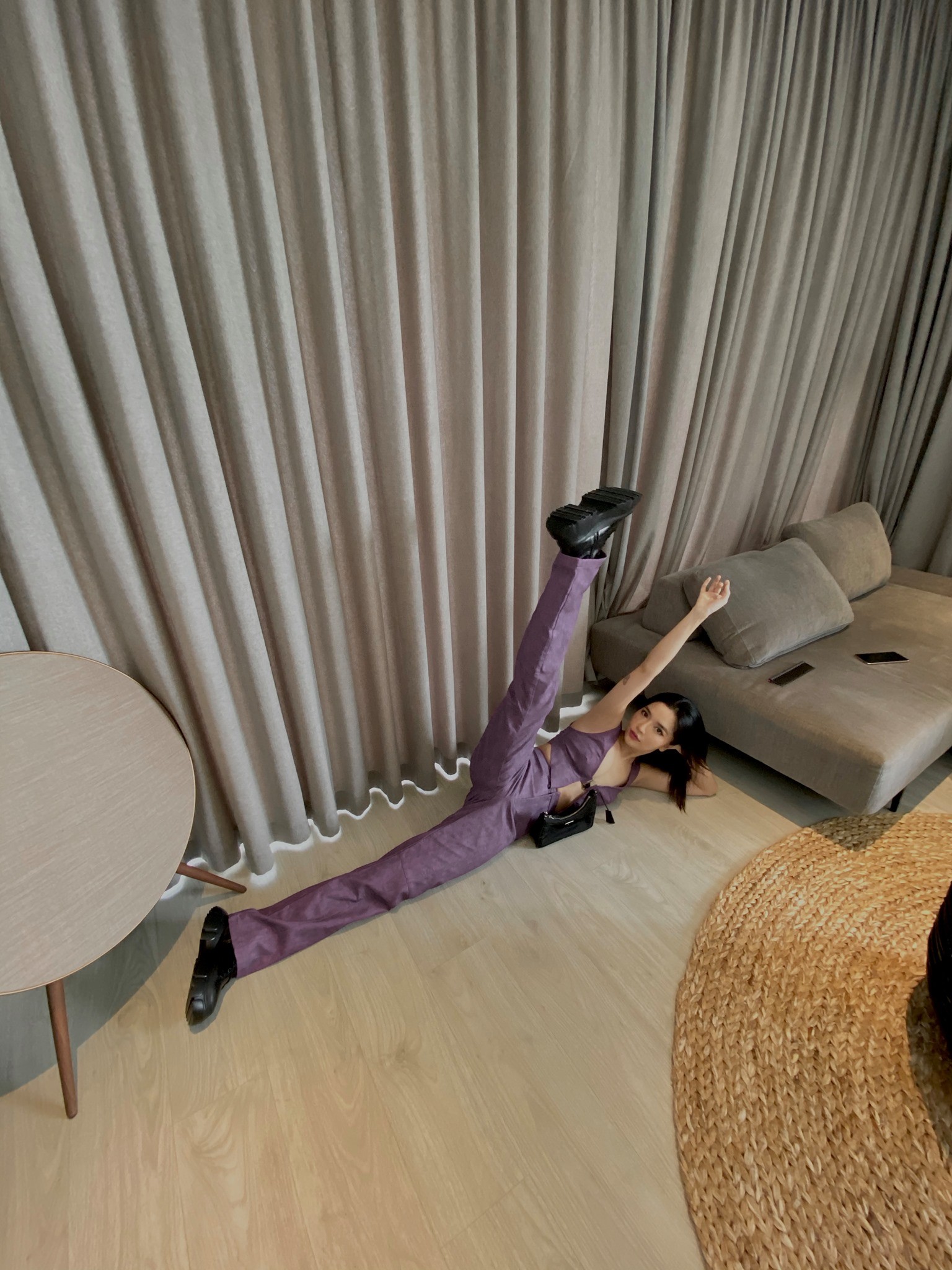Bích Phương cho biết không ra bài mới vì chỉ muốn nằm ở nhà. Ảnh: FBNV Bích Phương cho biết không ra bài mới vì chỉ muốn nằm ở nhà. Ảnh: FBNV