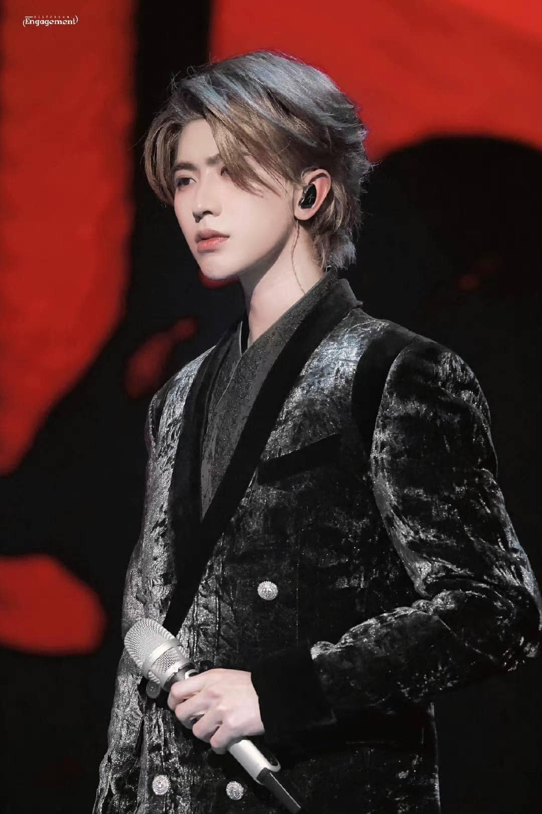 Thái Từ Khôn lên tiếng phủ nhận vụ ảnh nhạy cảm trong một nốt nhạc, tuyên bố sẽ báo cảnh sát