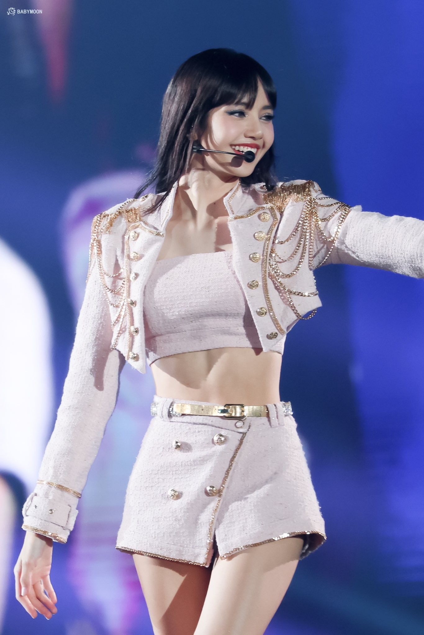 Là idol toàn cầu, nhưng em út BlackPink vẫn nghe lời mẹ