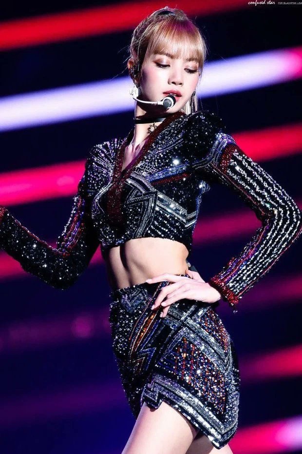 Lisa nổi tiếng là nữ idol có vóc dáng 'đỉnh' nhất Kpop