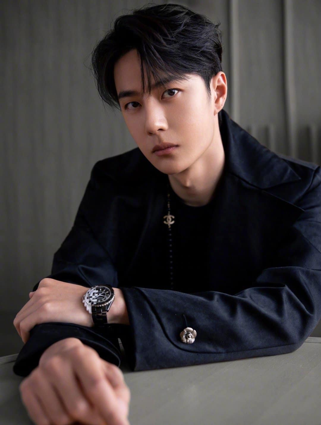 Cư dân mạng nghi ngờ X chính là Vương Nhất Bác