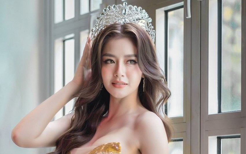 Á hậu Thanh Ngân: 'Em đã khóc rất nhiều khi bị bạo lực mạng'