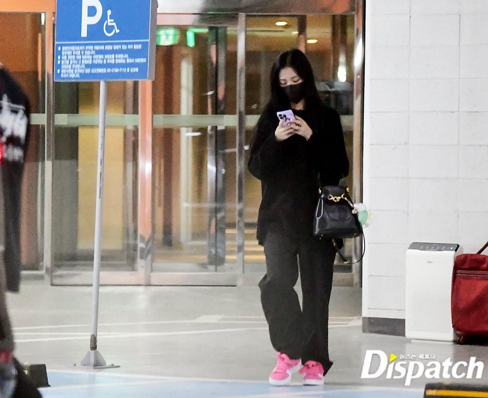HOT: Dispatch 'khui' Jisoo (BLACKPINK) hẹn hò nam diễn viên Ahn Bo Hyun, YG lên tiếng xác nhận trong một nốt nhạc - Ảnh 4 HOT: Dispatch 'khui' Jisoo (BLACKPINK) hẹn hò nam diễn viên Ahn Bo Hyun, YG lên tiếng xác nhận trong một nốt nhạc - Ảnh 4