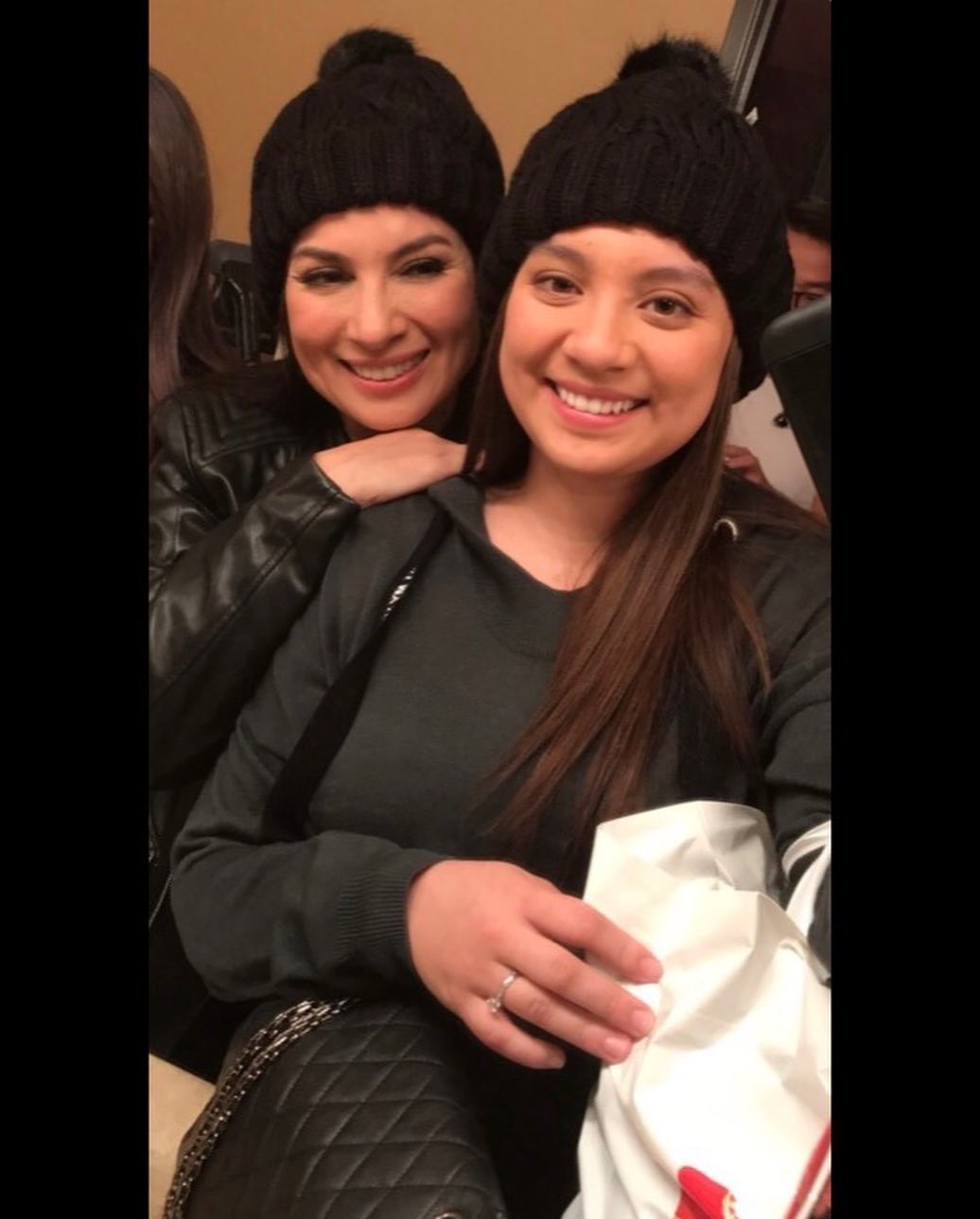 Gần 2 năm NS Phi Nhung qua đời, con gái cố ca sĩ có chia sẻ gây xót xa - Ảnh 1