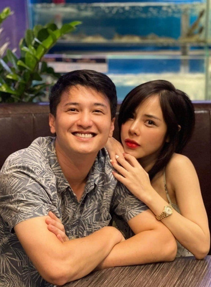 Huỳnh Anh tiết lộ kế hoạch tổ chức đám cưới với Bạch Lan Phương Huỳnh Anh tiết lộ kế hoạch tổ chức đám cưới với Bạch Lan Phương