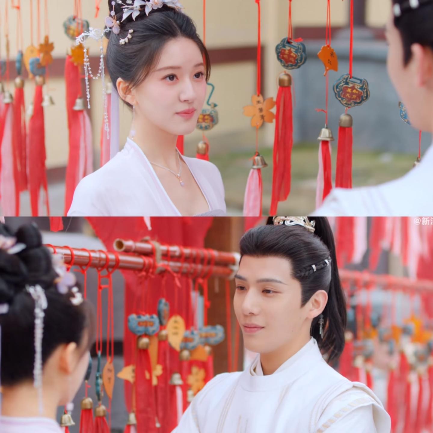 Bộ phim cổ trang 'Thần Ẩn' của Triệu Lộ Tư và Vương An Vũ chính thức tung trailer mới. Netizen xứ Trung có phản ứng trái chiều, trong đó cư dân mạng chê đài từ của Triệu Lộ Tư không tiến bộ, ngoại hình Vương An Vũ không hợp cổ trang. Kỹ xảo ổn nhưng filter (bộ lọc) quá mờ ảo.