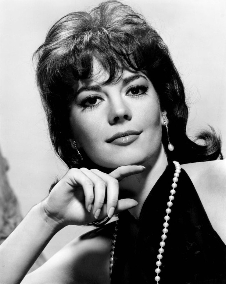 Cái chết của Natalie Wood gây ra nhiều tranh cãi về nguyên nhân thực sực đằng sau Cái chết của Natalie Wood gây ra nhiều tranh cãi về nguyên nhân thực sực đằng sau