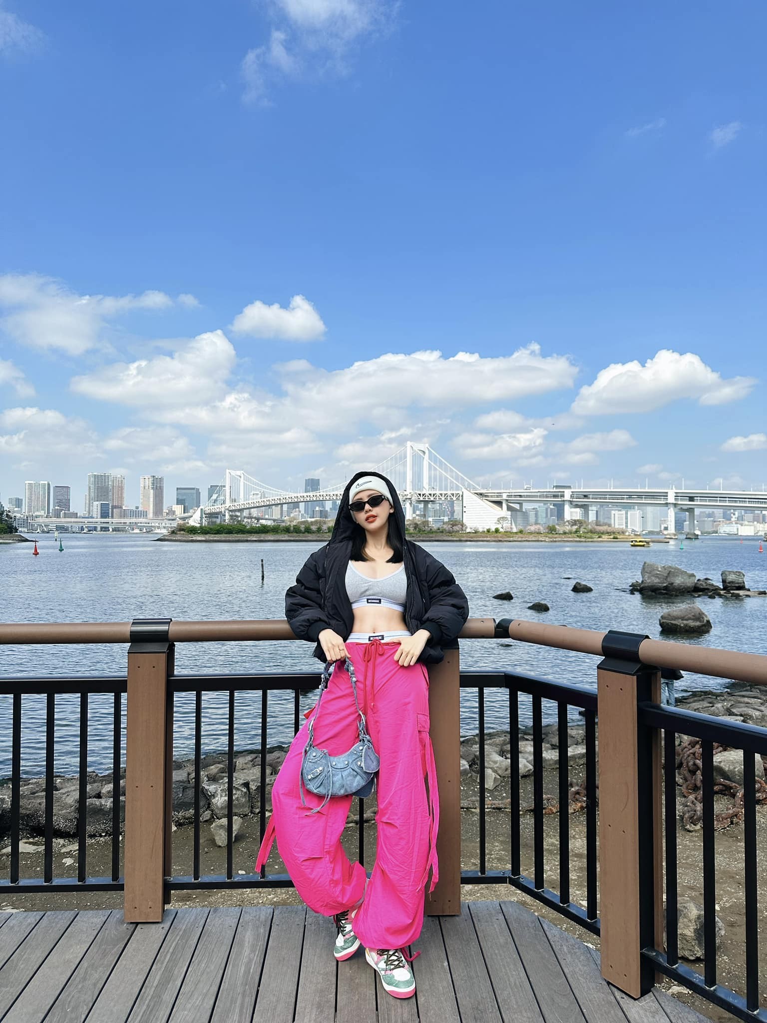 Cận cảnh nhan sắc đời thường xinh như thiên thần của Miss Universe Vietnam 2023 Bùi Quỳnh Hoa - Ảnh 7