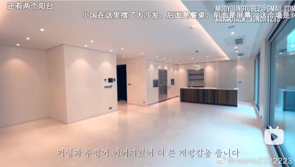 Thiết kế nội thất trong khu chung cư cao cấp Brunnen Cheongdam, nơi một toà chỉ có 3-4 căn hộ. 