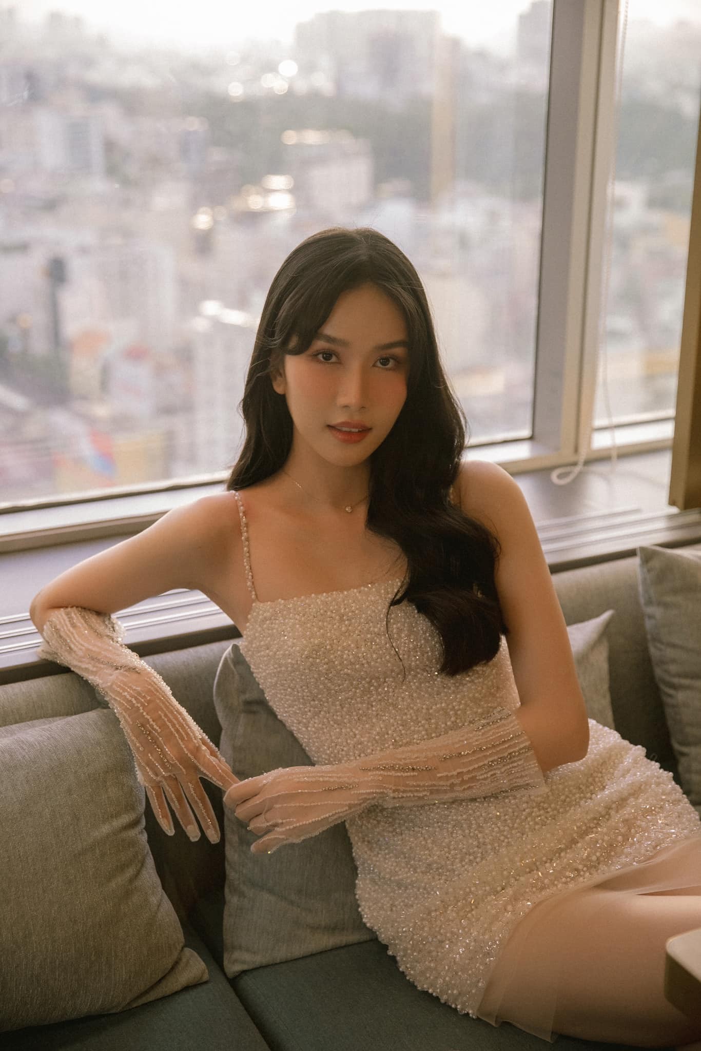 Á hậu Phương Anh hiện là một trong những người đẹp có sự nghiệp và hôn nhân viên mãn tại Vbiz