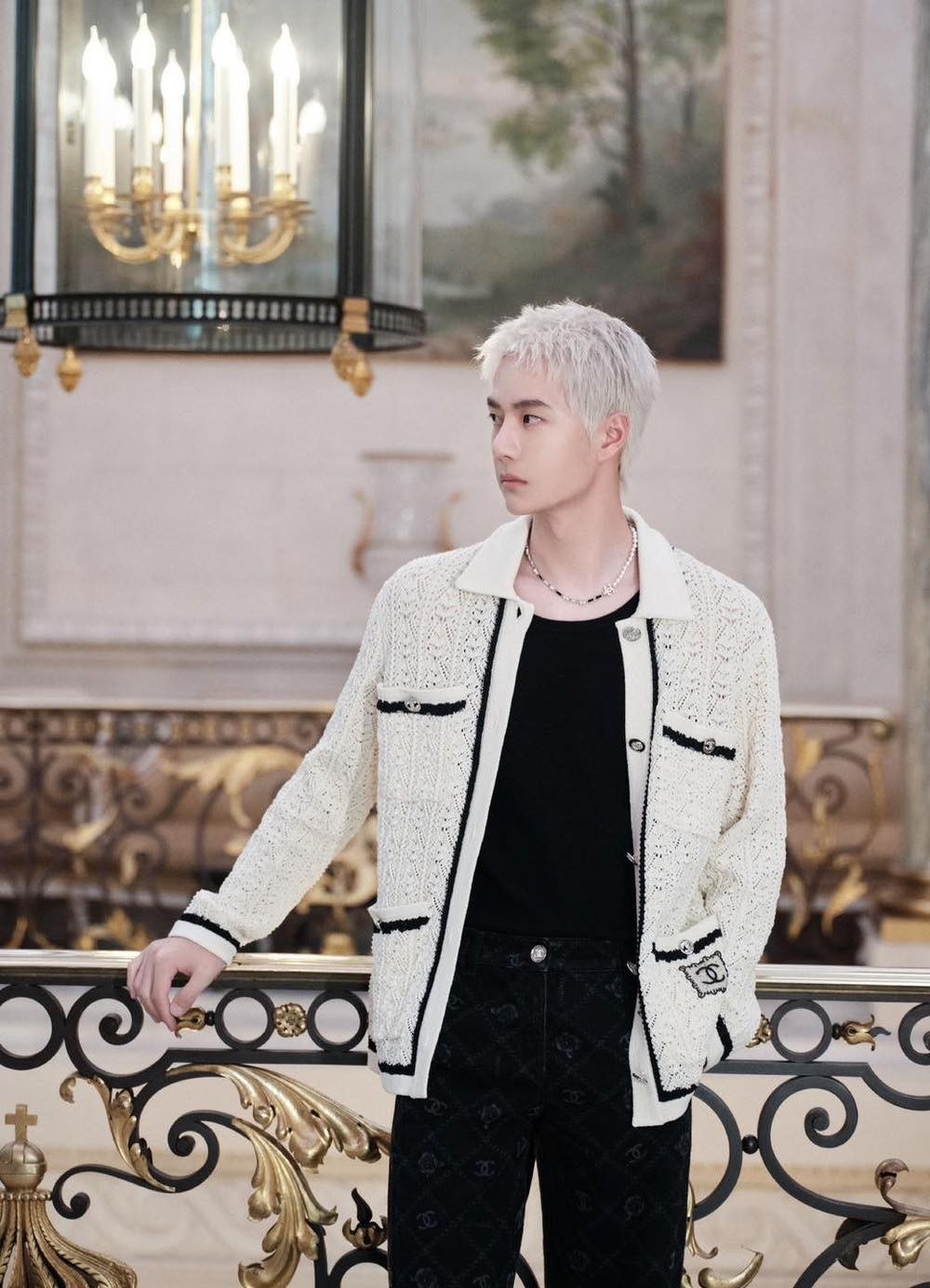 Hình ảnh Vương Nhất Bác tại Paris Hình ảnh Vương Nhất Bác tại Paris