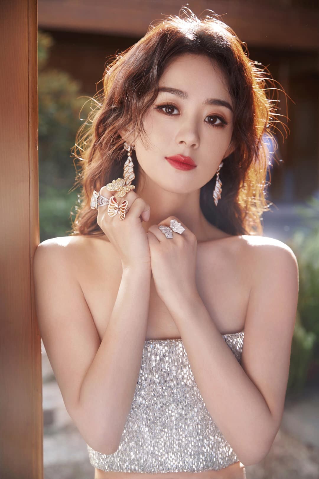 Triệu Lộ Dĩnh đẹp xuất sắc trong tạo hình tham dự sự kiện