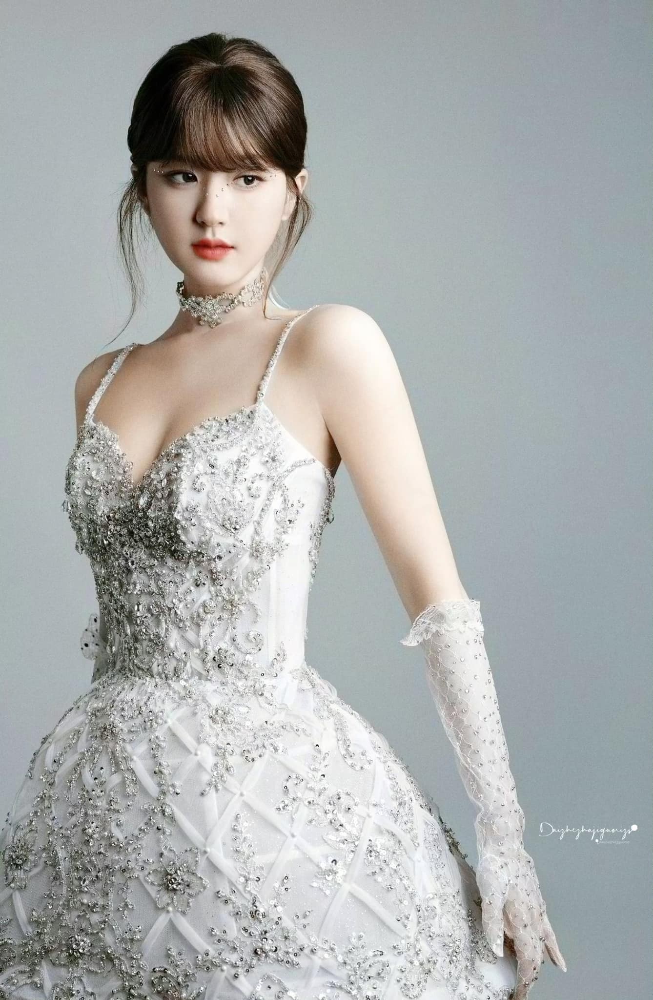 Triệu Lộ Tư hóa búp bê barbie, visual xinh như tiên tử gây sốt - Ảnh 8