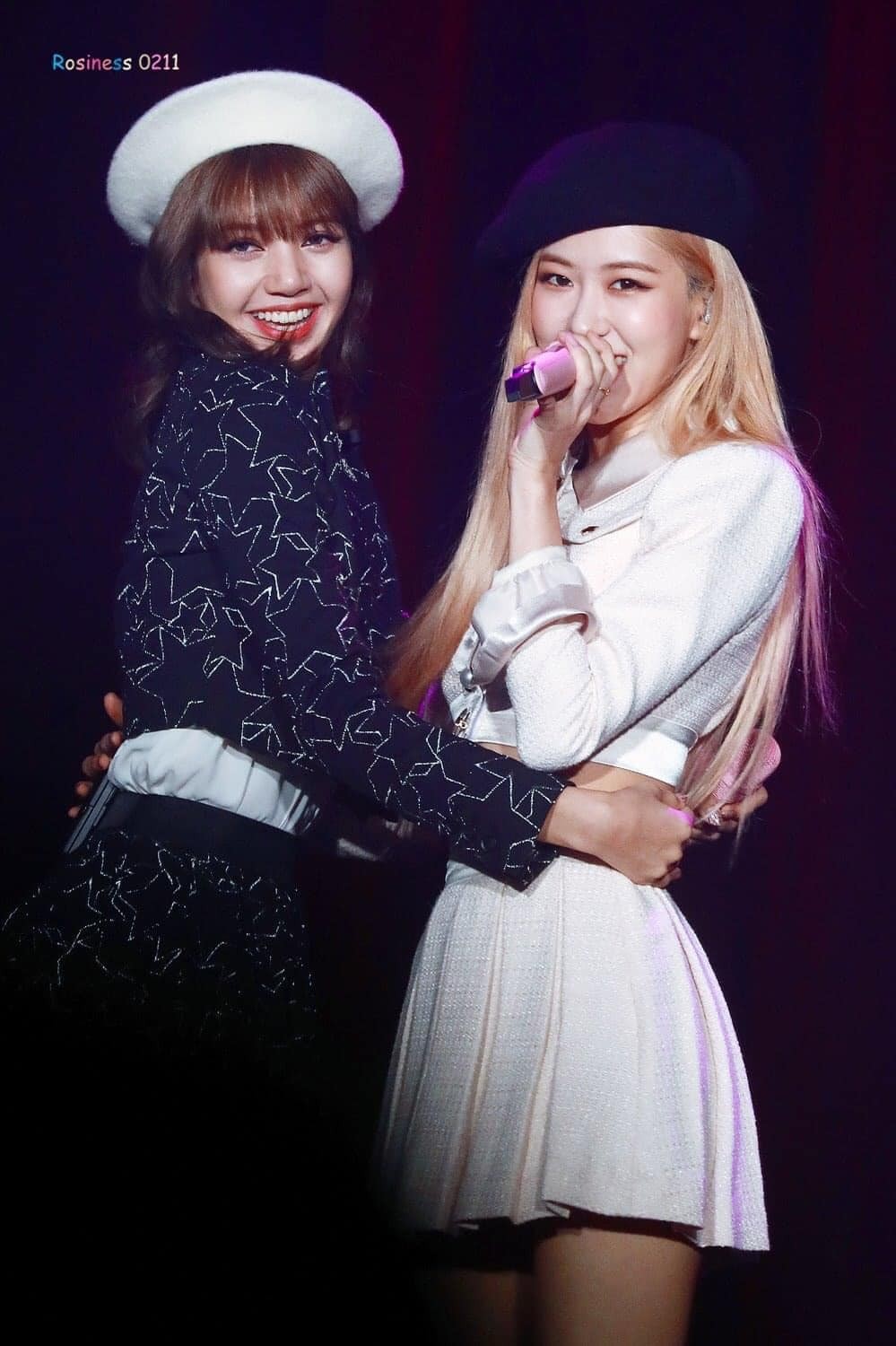 Lisa và Rosé sẽ rời YG và kí hợp đồng với Columbia Records?