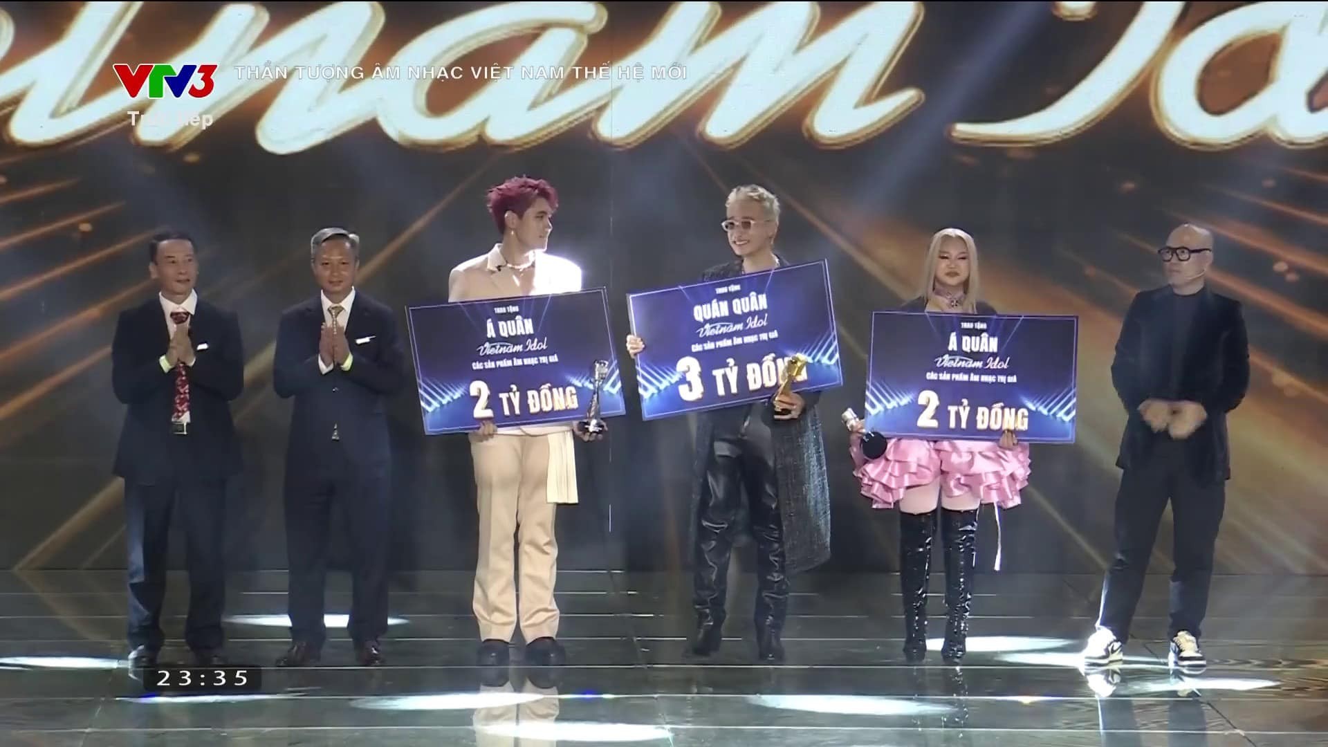 Hà An Huy lên ngôi Quán quân Vietnam Idol 2023 Hà An Huy lên ngôi Quán quân Vietnam Idol 2023