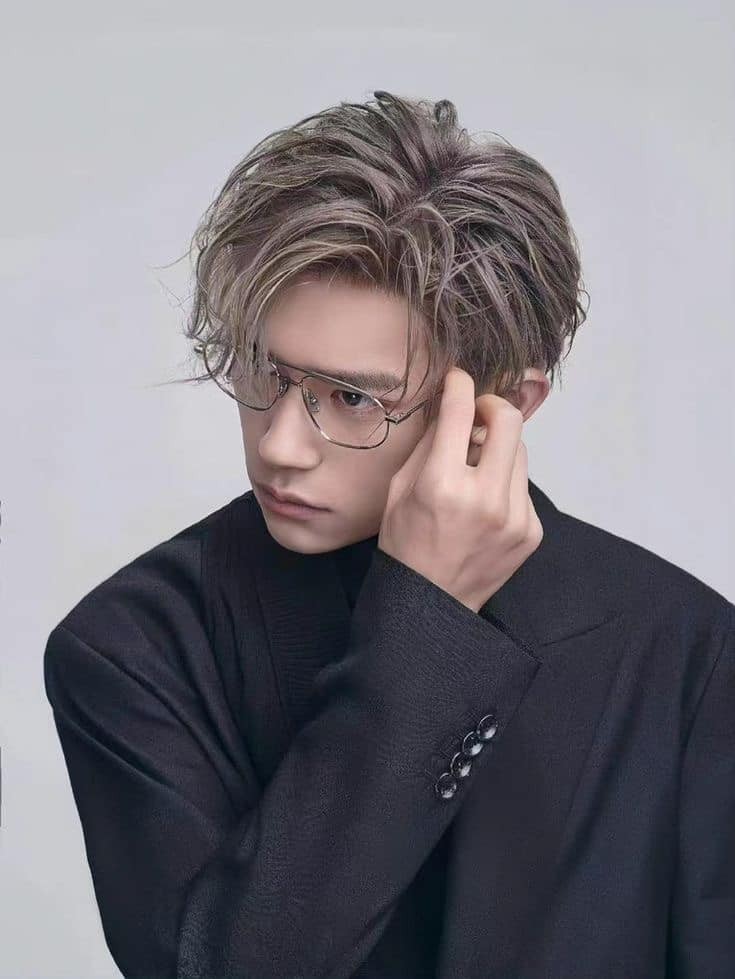 Dịch Dương Thiên Tỉ Dịch Dương Thiên Tỉ