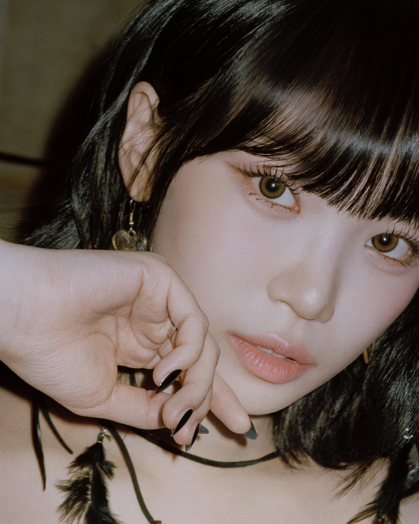 Công ty phủ nhận Kim Chae Won (LE SSERAFIM) liên quan đến đường dây ma túy của G-Dragon