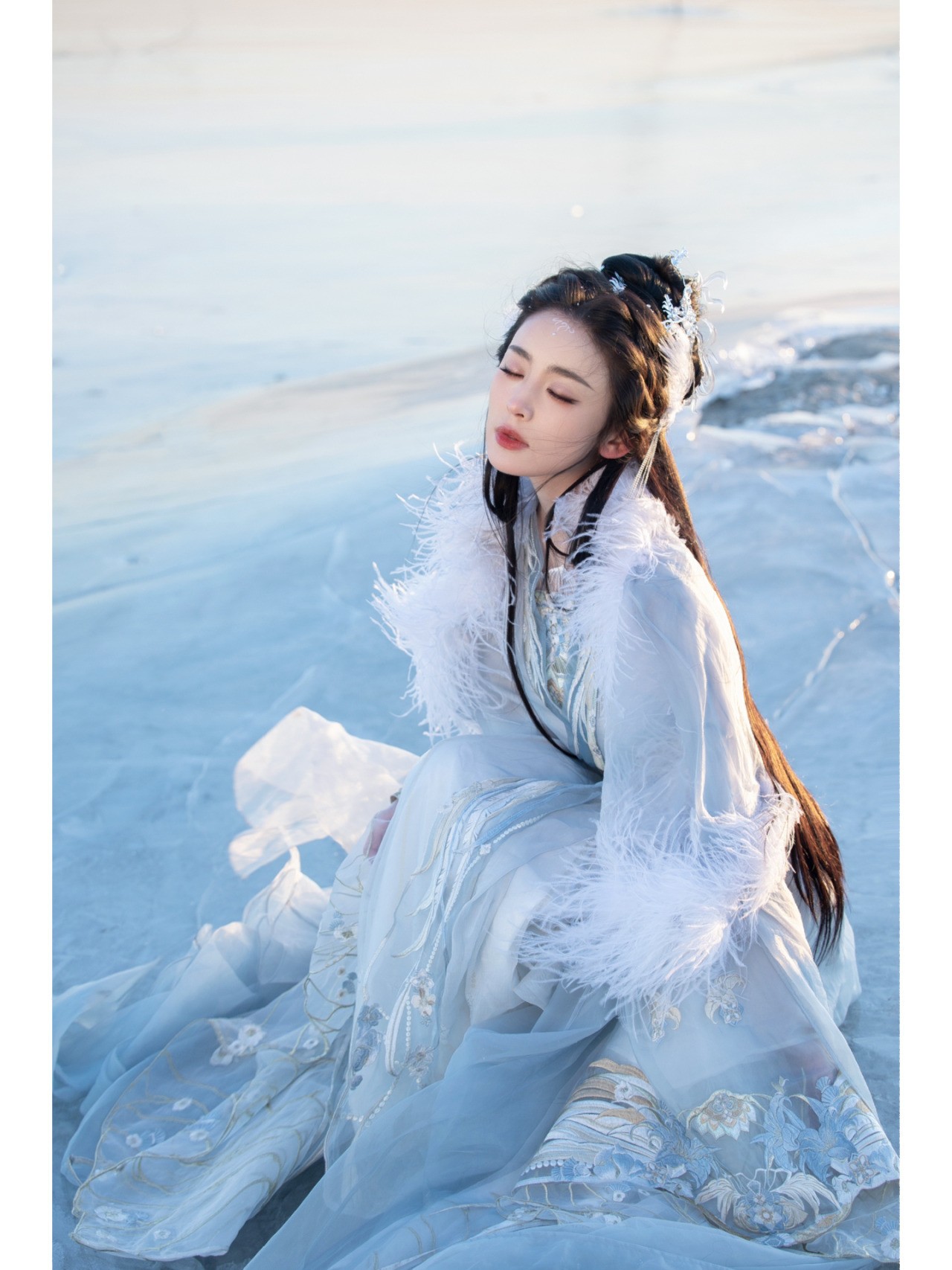 Cổ Lực Na Trát xác nhận vào vai cameo trong bộ phim cổ trang 'Đại Mộng Quy Ly' của Quách Kính Minh