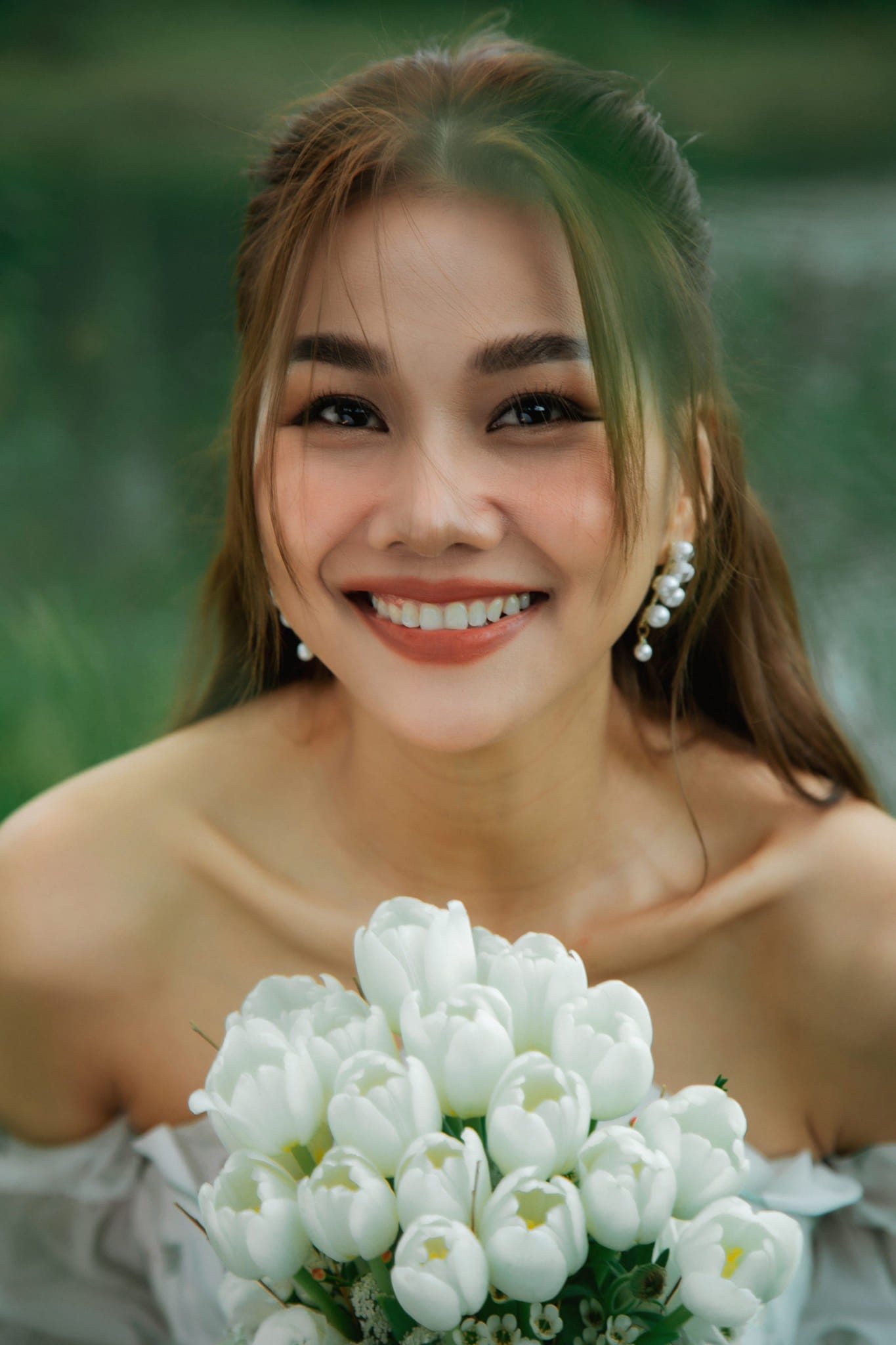 Cận cảnh nhan sắc không tì vết của mỹ nhân sinh năm 1983