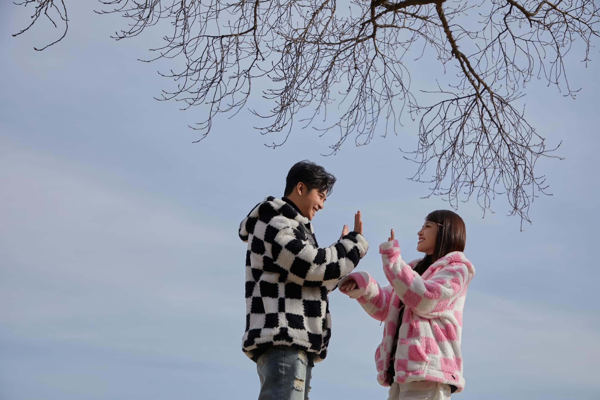 Puka - Gin Tuấn Kiệt khoe ảnh trăng mật đẹp như mơ, viết nên 'bản tình ca mùa đông' tại Hàn Quốc - Ảnh 6