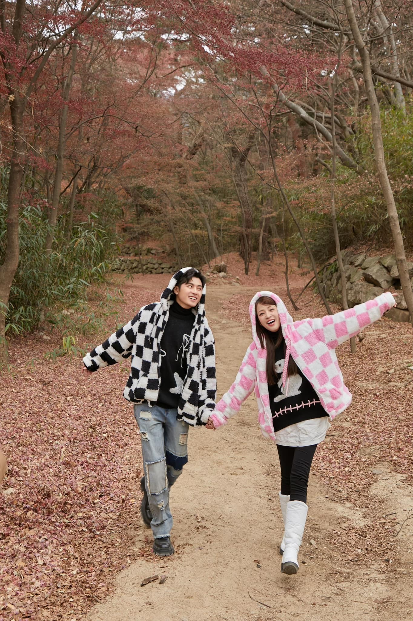 Puka - Gin Tuấn Kiệt khoe ảnh trăng mật đẹp như mơ, viết nên 'bản tình ca mùa đông' tại Hàn Quốc - Ảnh 9